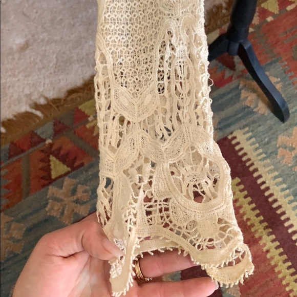 Urban Outfitters Macrame Crochet Style Top XS/S - Picture 3 of 5